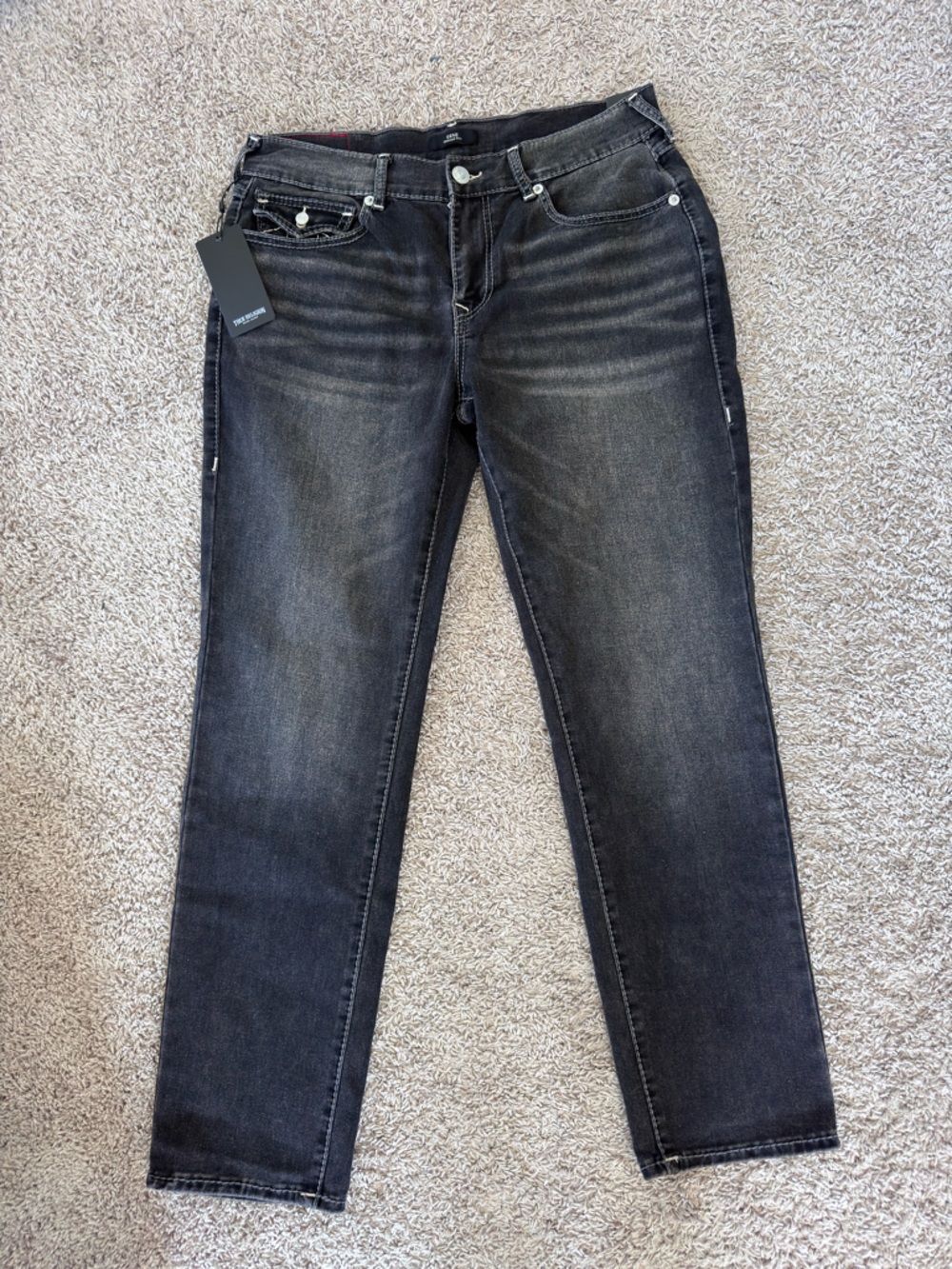 Men’s True Religion Geno Relaxed Slim Black Faded Straight-Leg Jeans